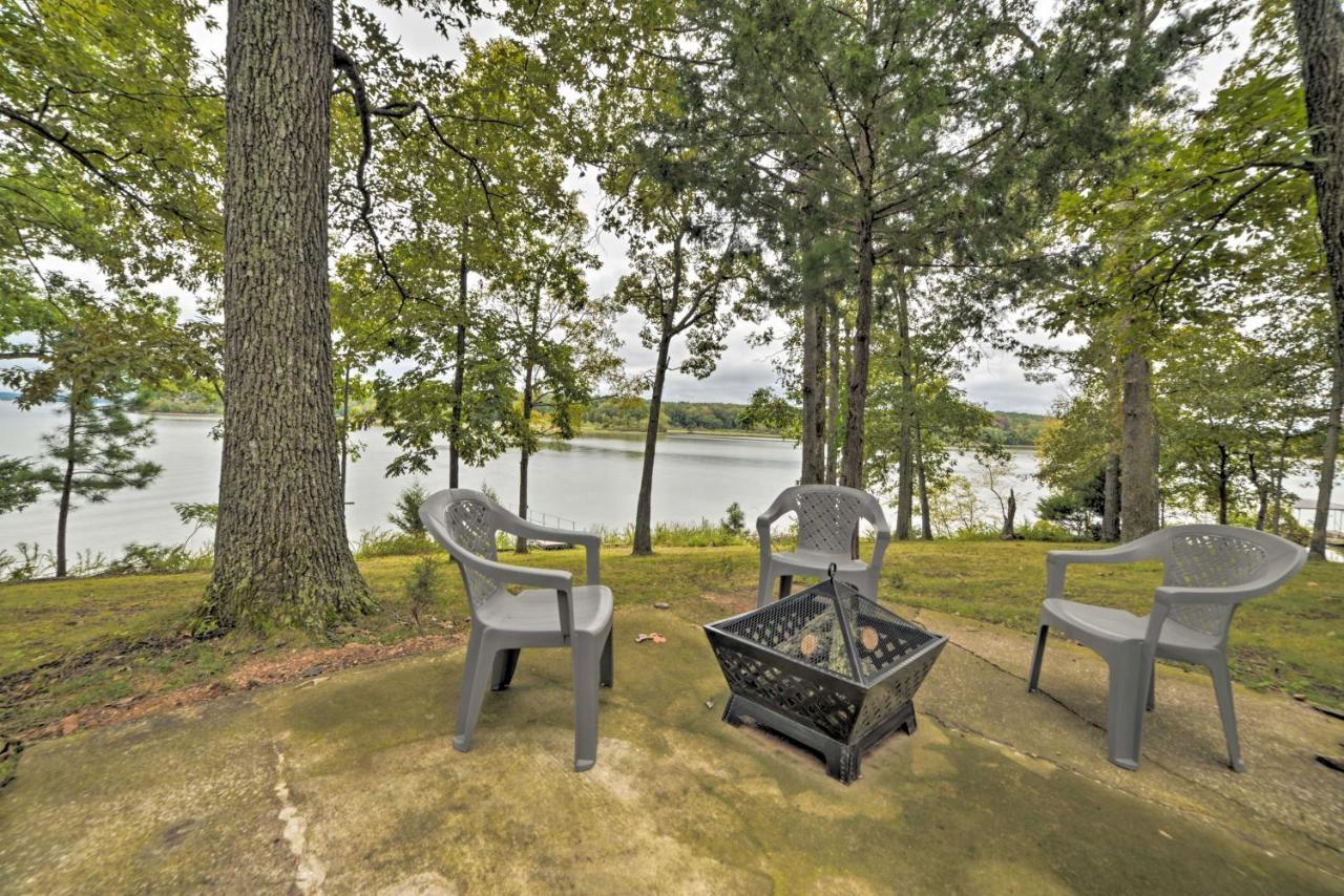 New Concord Kentucky Lake Cabin With Private Dock And Fire Pit מראה חיצוני תמונה